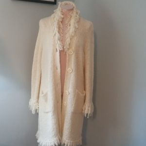 Vintage Circa 2097  Nine West Ivory Long  Sweater sz.L